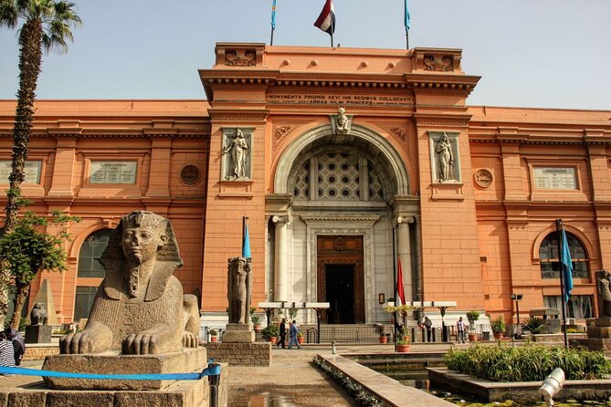 1-day trip to Cairo by plane from Hurghada - Papyrus and perfume visits