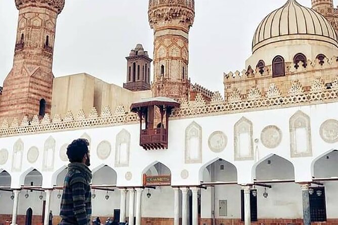 2 Day: Cairo Short Break Package - Old Cairo, the Hanging Church, and Ben Ezra Synagogue