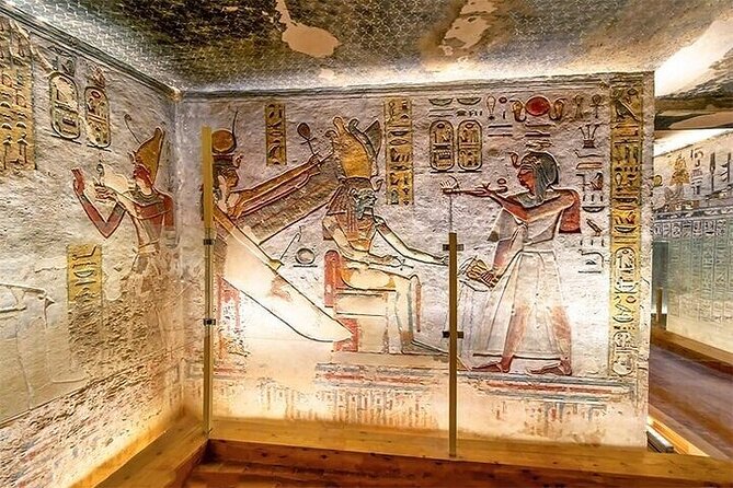 2-Day Top Attractions and Adventures Package in Luxor with Accommodation - Sleeping on a felucca: simple Nile travel with a real sense of place