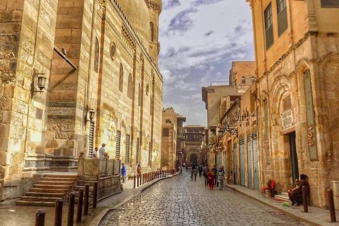 2 days cairo - The Egyptian Museum and its ancient collection