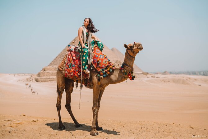 2 Hour Photoshoot at Pyramids of Giza with Instgram Style - Adding the Sphinx, desert, and camels