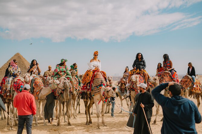 2 Hour Photoshoot at Pyramids of Giza with Instgram Style - Same-day editing and what you receive