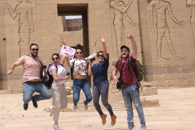2 nights Nile cruise includes tours from Aswan to luxor - Karnak and Luxor Temple: impressive, but fast