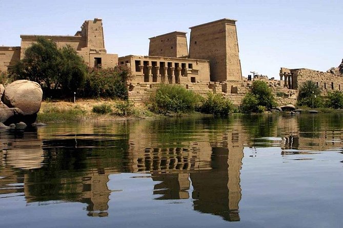 3 Days 2 Nights Travel package to Aswan & Luxor from Cairo by flights - Day two: the 4:30 a.m. road to Abu Simbel