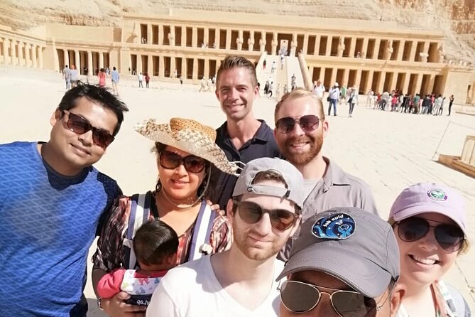 4-Day Nile Cruise sails Aswan to Luxor&Abu Simbel.Hot air Balloon - Karnak and Luxor Temple finish the trip