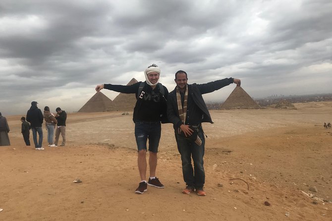4 Hour Giza Pyramids & Sphinx Tour - The Giza panorama and optional camel ride
