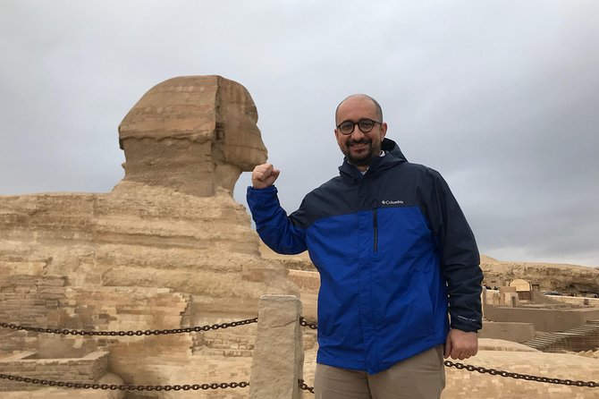 4 Hour Giza Pyramids & Sphinx Tour - Khufu’s Pyramid: your first close look