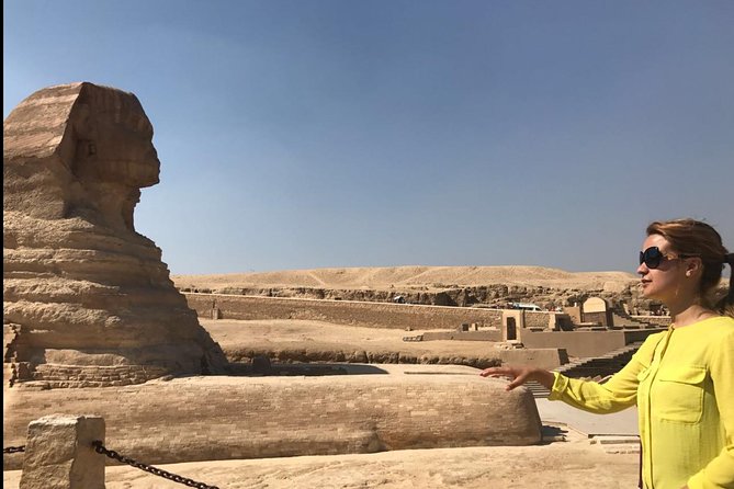 4 Hours private tour to Giza pyramids Sphinx - The private format and guide quality