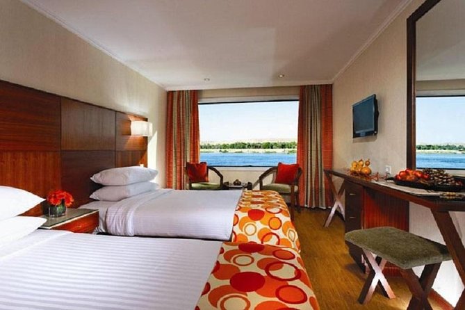 5-Day 4-Night Nile Cruise from Luxor to Aswan include Balloon - Food, rooms, guiding, and the small-group setup