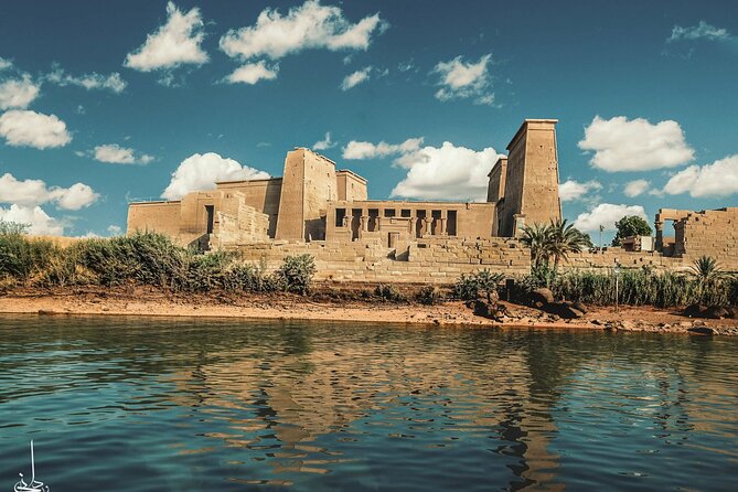 5-Day Nile Cruise Luxor to Aswan Abu Simbel and Hot-Air Balloon - Day three: Edfu and Kom Ombo
