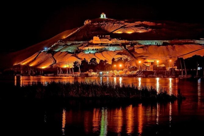 5-Day Nile Cruise Luxor to Aswan Abu Simbel and Hot-Air Balloon - Day one: Karnak and Luxor Temple