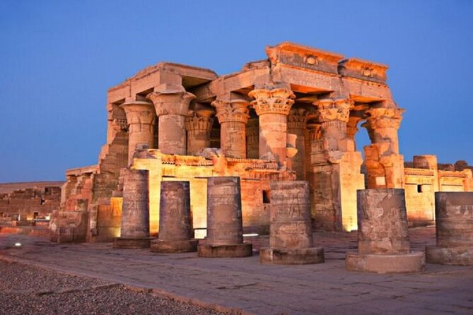 5-Day Private Egypt Tour package by Flights - Day one: pyramids, pharaohs, and a late flight