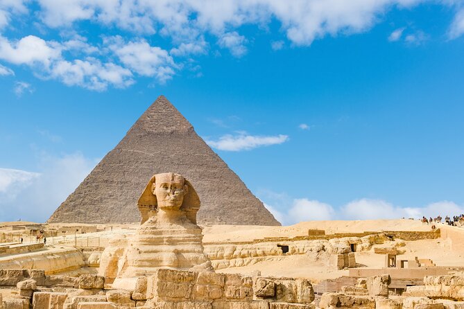5-Day Tour in Cairo with Pick Up - Giza: the day built around the pyramids