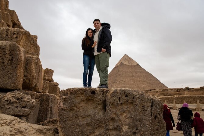 All inclusive Day Tour To Cairo From Sharm El Sheikh By Flight - Seeing the Giza Pyramids in person