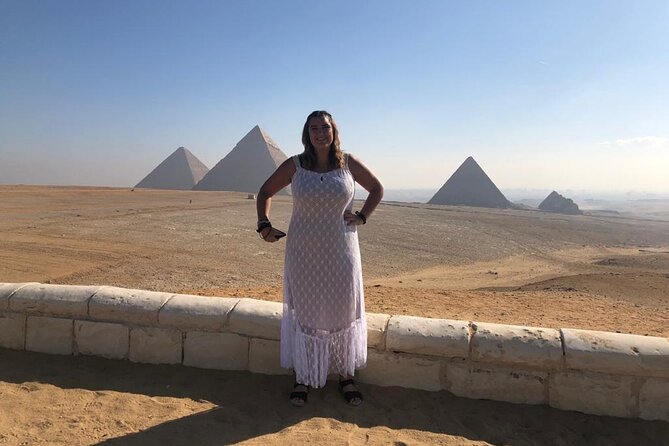 All Inclusive Full-Day Tour to Pyramids, Museum, mosque and Felucca - Starting at the Giza Plateau