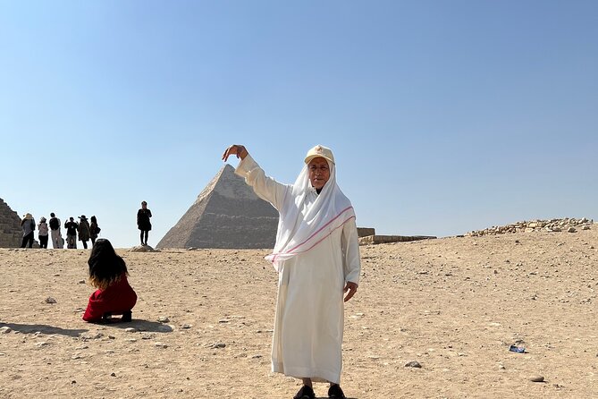 All Inclusive - Giza Pyramids , Sphinx, Cairo Museum and Lunch - The Great Sphinx in a focused 30 minutes