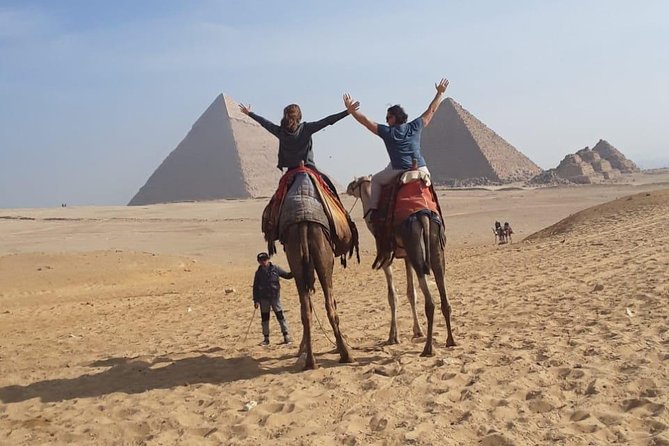 All Inclusive Private Cairo Layover Tour from Cairo Airport - Giza Pyramids: three monuments, one unforgettable stop