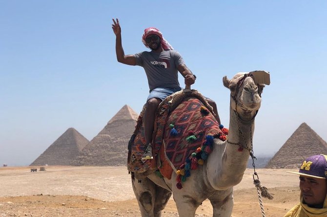 All Inclusive Private Trip to Giza Pyramids,sphinx , Camel ride - The queen pyramids and the panoramic photo stop