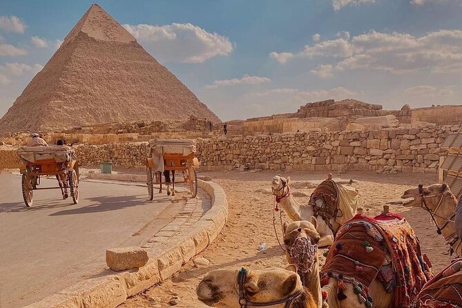 All inclusive :Pyramids, Sphinx ,lunch, ATV BIKE ,CAMEL,Shopping - Pickup makes a half-day plan easier