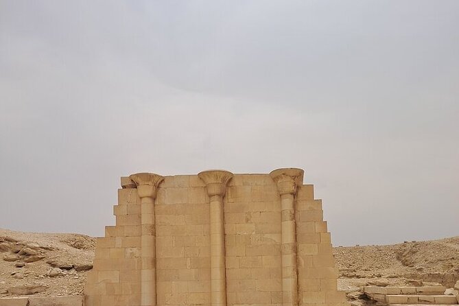 All-inclusive Saqqara, Giza pyramids,lunch,fees,30 min camel ride - Giza: the big first impression