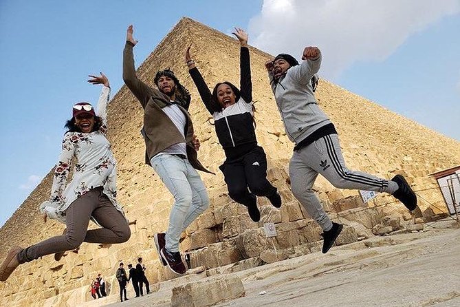 All inclusive Tour To Giza Pyramids, Sphinx, Sakkara & Dahshur - The Great Sphinx in a compact 30-minute visit