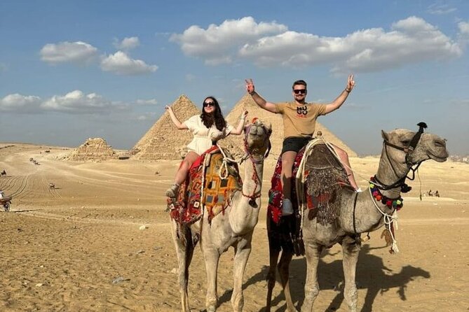 An Epic Journey to the Pyramids of Giza! - Why a private guide changes the visit