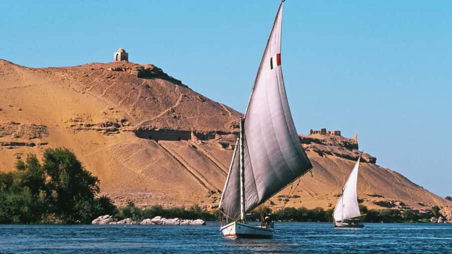 Aswan: 3-Day Nile River Cruise to Luxor with Guided Tours - Day 1: Philae, the High Dam, and your first sail
