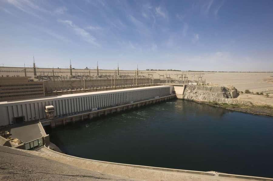 Aswan: Private All-inclusive Guided Tour of Aswan Highlights - Seeing modern Egypt at the High Dam