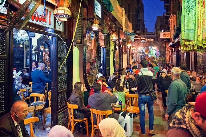 Avoid Scams I Enjoy the night in Cairo - Koshary, tea, and the local side of dinner