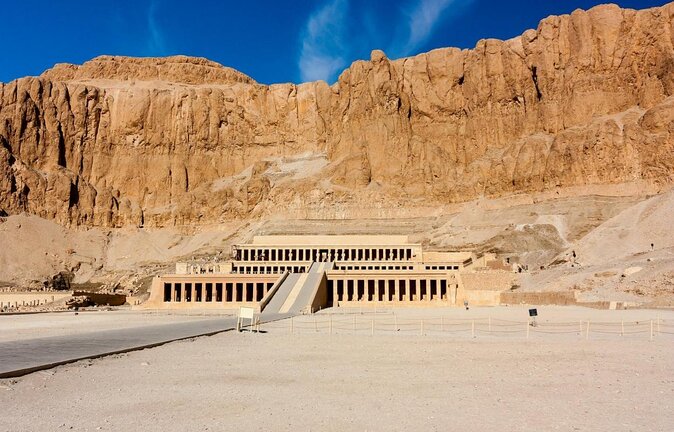 Balloon, East Bank, West Bank, and Valley of the Queens in Luxor - Key points to know before booking