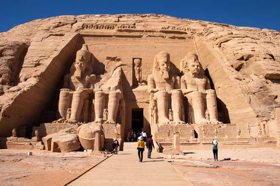 Best Private Day Trip To Abu Simbel From Aswan - Lunch at a local restaurant