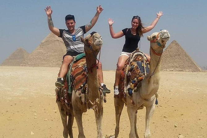 Best tour to Giza Pyramids, Egyptian Museum, Bazaar and Felucca - What the private transport changes