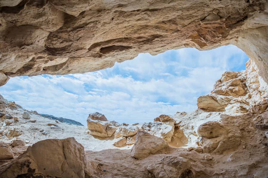 Cairo: 2-Day Bahariya Oasis Camp and Desert Tour - Black Desert: dark hills against the sand