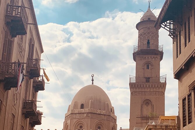 Cairo 2-Day Private Tour with Overnight at Luxury Hotel - El-Moez Street and medieval Cairo after dark