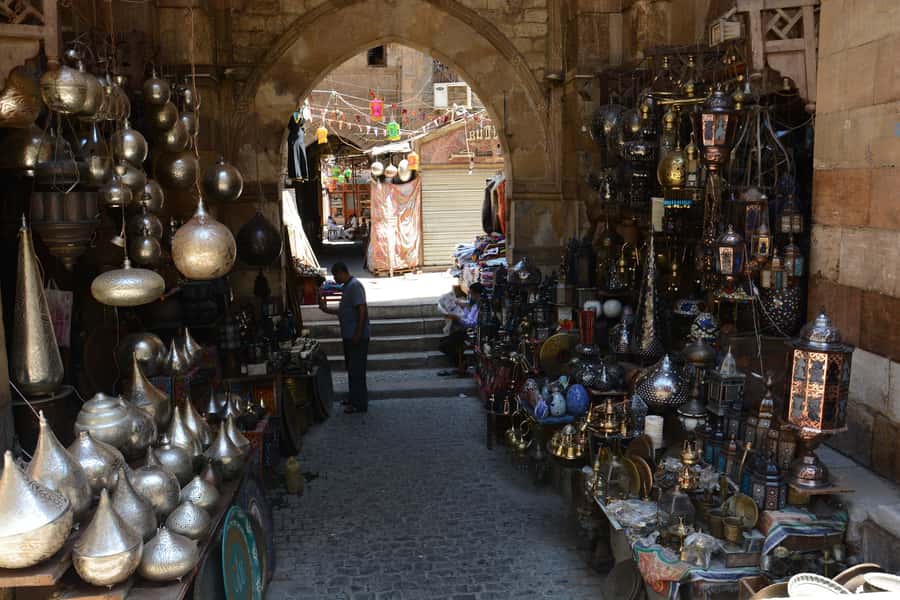 Cairo: 2-Day Pyramid, Museum, Bazaar Private Tour - Old Cairo: Mosques, market lanes, and Moez Street