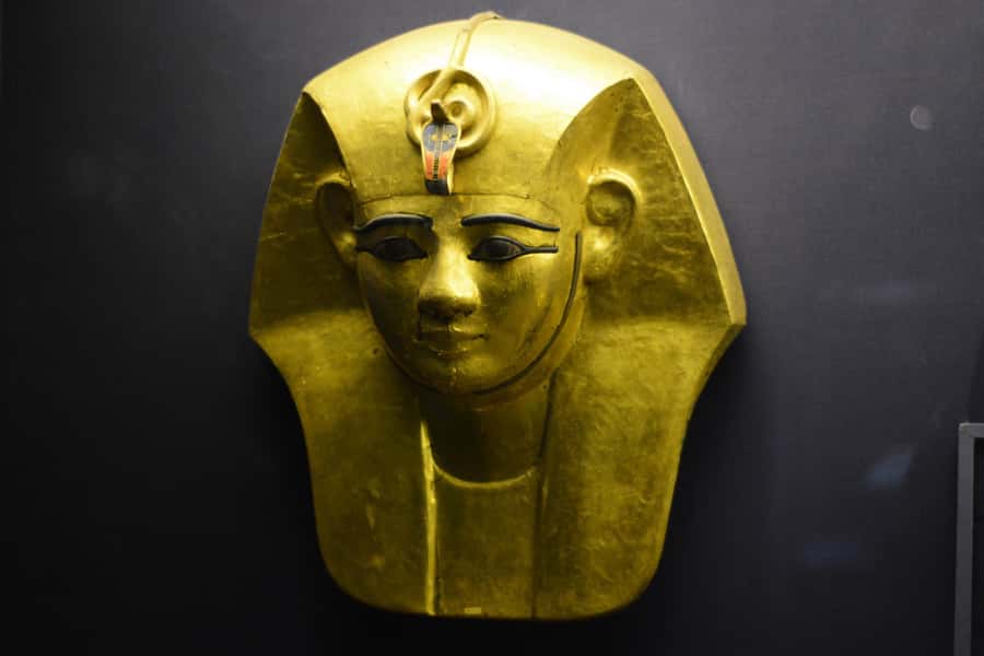 Cairo: 2-Day Pyramid, Museum, Bazaar Private Tour - Your Egyptologist guide makes the difference