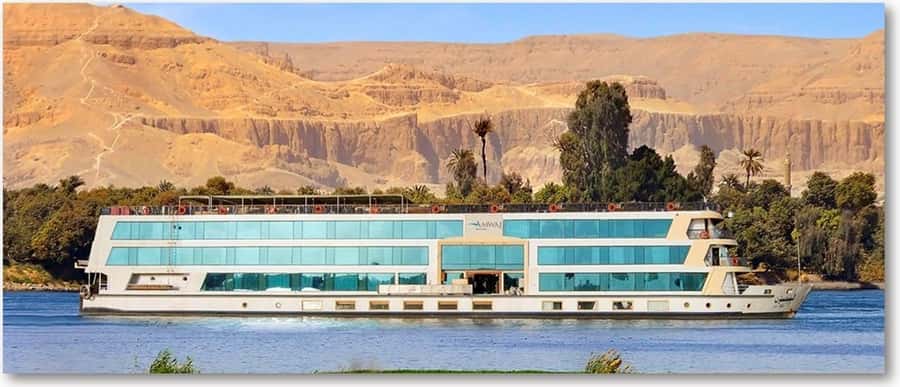 Cairo: 6-Day Egypt Tour with Flights and Nile Cruise - Day 1: Giza pyramids and the Egyptian Museum