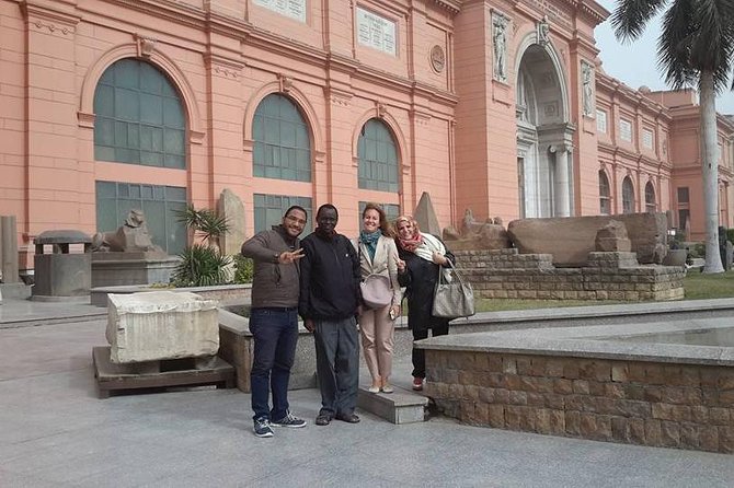 Cairo 8 Hour Private Tour Giza Pyramids, Egyptian Museum & Bazaar - Khan el Khalili and the practical side of shopping