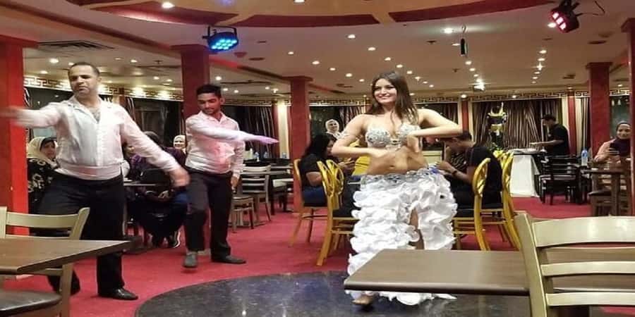 Cairo: Buffet Dinner Cruise with Folkloric Show - A Nile evening built around dinner and entertainment