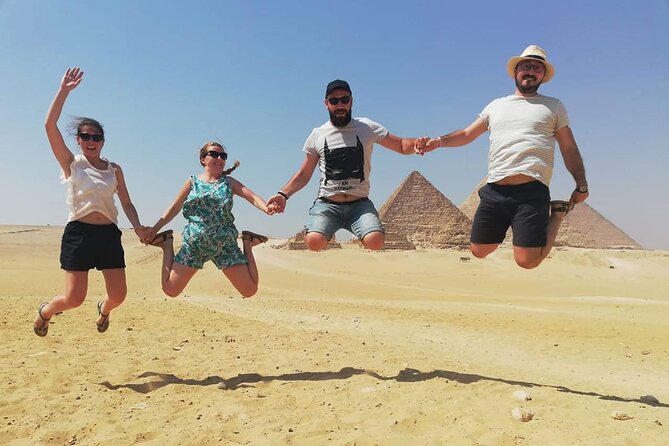 Cairo By Big Bus full day From Hurghada (Pyramids-sphinx-Egyptian Museum-Lunch) - What the guides add to the experience