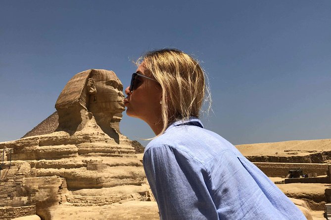 Cairo Day Tour By Plane From Sharm El Sheikh - Lunch keeps the day moving