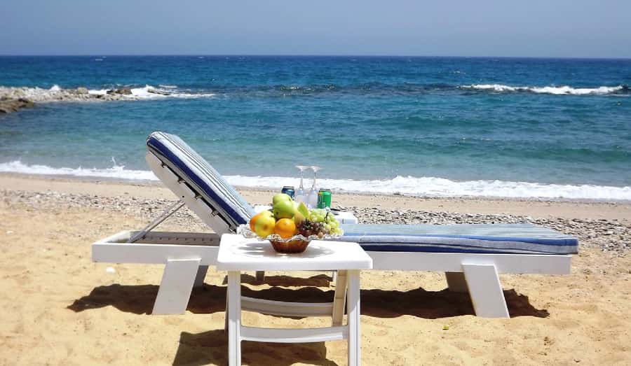 Cairo: Day Tour to the Red Sea with Lunch - Six hours by the Red Sea