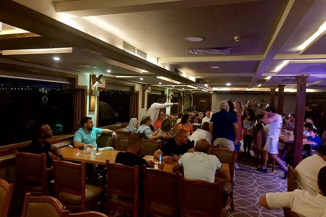 Cairo Dinner Cruise in Nile River With Belly Dancer show - How much value do you get for $15?