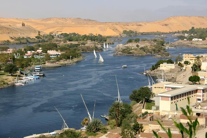 Cairo Dinner Cruise in Nile River With Belly Dancer & Tanora show - Key points to know before you book