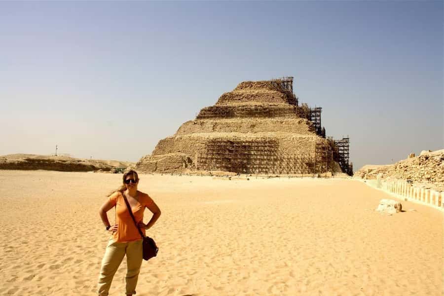Cairo: Djoser, Bent Pyramid & Memphis Day Trip - Vehicle comfort, pickup, and timing