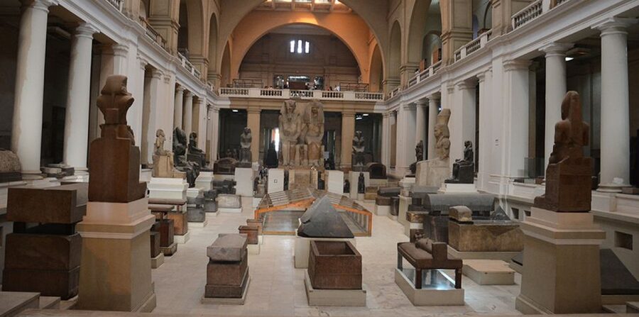Cairo: Egyptian Museum, Citadel, and Old Cairo Guided Tour - Shared, private, and VIP: which format makes sense