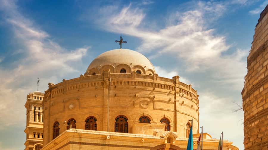 Cairo: Egyptian Museum, Old Cairo & Bazaar Private Day Tour - Shopping through Khan El Khalili