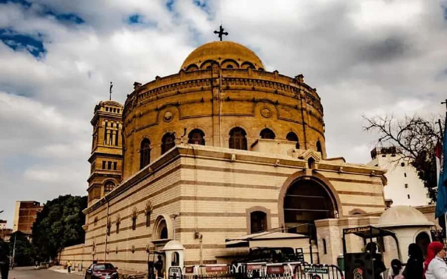 Cairo: Egyptian Museum, Old Cairo & Bazaar Private Day Tour - The guide can make or break the day