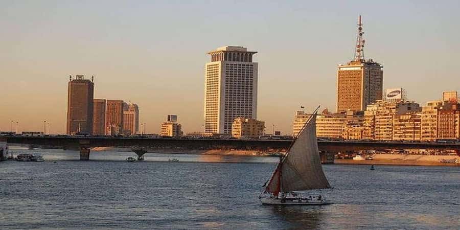 Cairo: Felucca ride on The Nile River with Meals - Boarding a traditional felucca