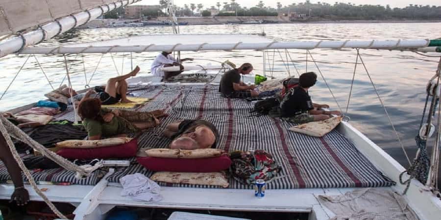 Cairo: Felucca ride on The Nile River with Meals - Who should book this felucca ride?